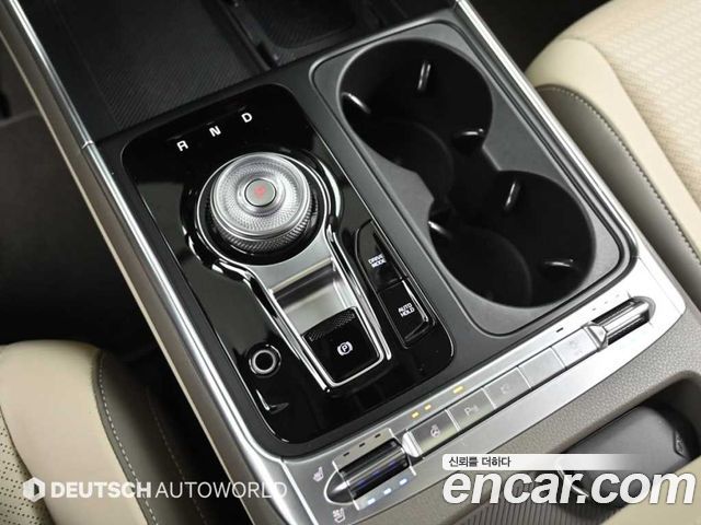Kia Canival 2025 — photo 9