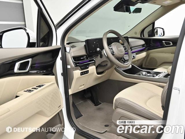 Kia Canival 2025 — photo 11