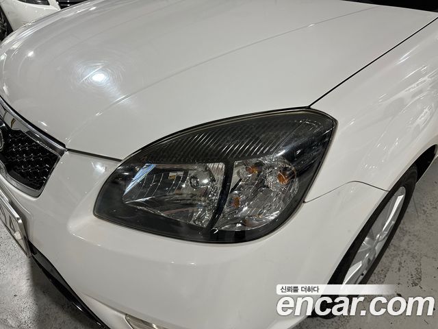 Kia pride 2010 — photo 5