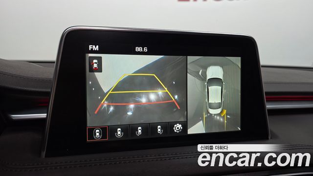Genesis G70 2018 — photo 22
