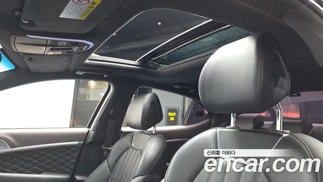 Genesis G70 2018 — photo 24