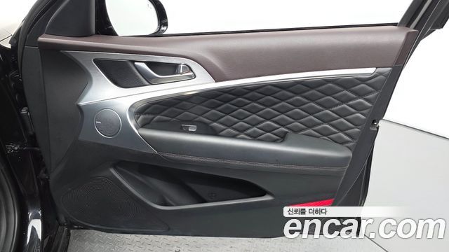 Genesis G70 2018 — photo 14