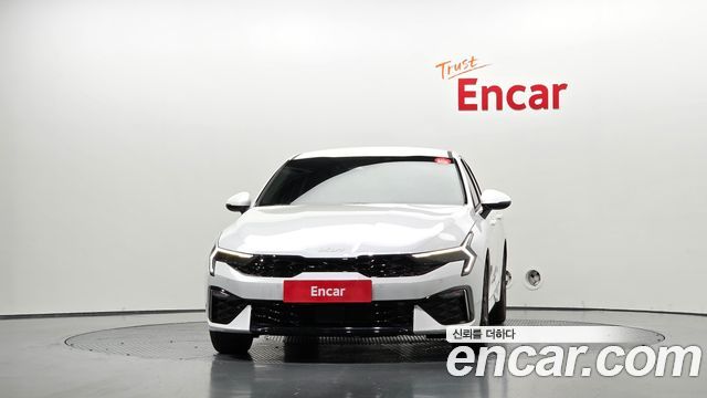 Kia K5 2025 — photo 3