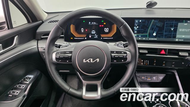 Kia K5 2025 — photo 19