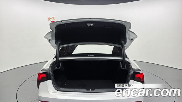 Kia K5 2025 — photo 26
