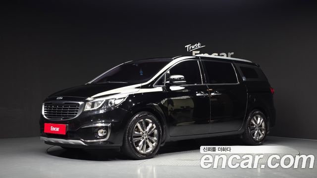 Kia Canival 2018 — photo 1