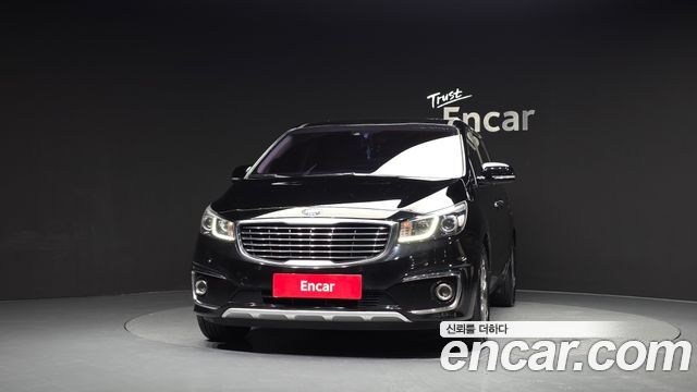 Kia Canival 2018 — photo 3