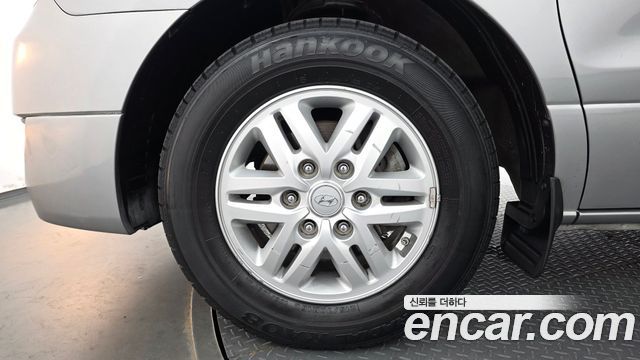 Hyundai Starex 2017 — photo 5