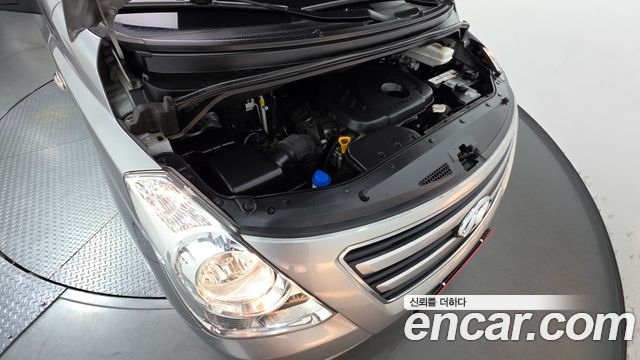 Hyundai Starex 2017 — photo 6