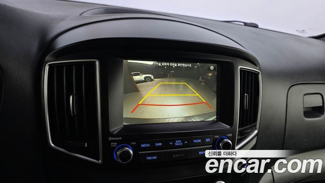 Hyundai Starex 2017 — photo 15