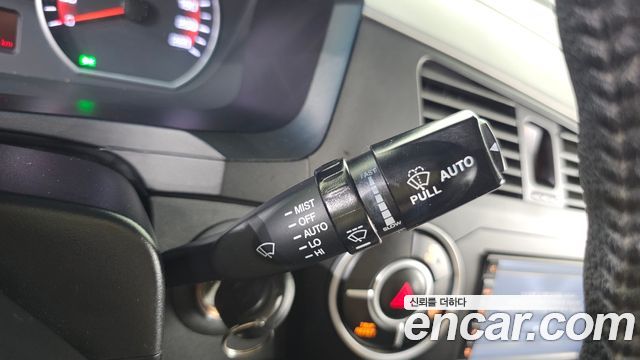 KG Mobility KORANDO 2013 — photo 14