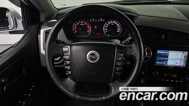 KG Mobility KORANDO 2013 — photo 16