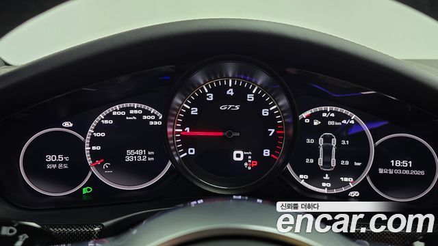 Porsche Panamera 2019 — photo 11