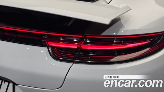 Porsche Panamera 2019 — photo 9