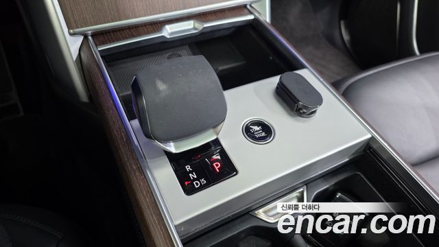 Land Rover Range Rover 2024 — photo 9