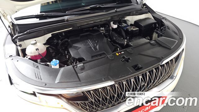 Kia Canival 2021 — photo 6