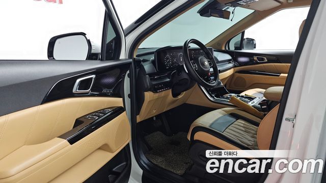 Kia Canival 2021 — photo 13