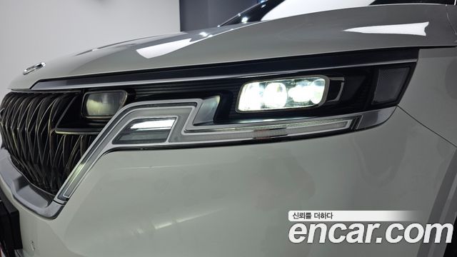 Kia Canival 2021 — photo 8