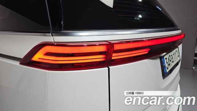 Kia Canival 2021 — photo 9