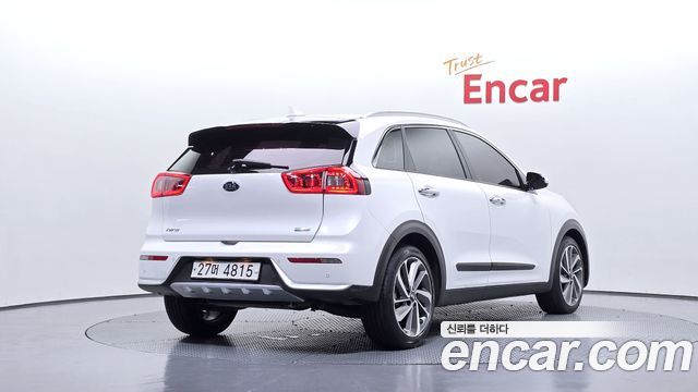 Kia Niro 2019 — photo 2