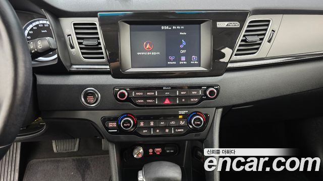 Kia Niro 2019 — photo 14