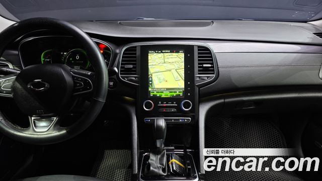 Renault Korea SM6 2016 — photo 17