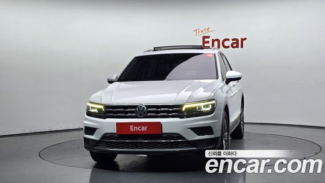 Volkswagen Tiguan 2018 — photo 3