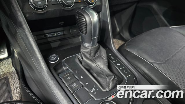Volkswagen Tiguan 2018 — photo 9