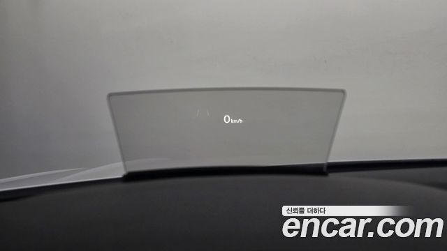 Volkswagen Tiguan 2018 — photo 14