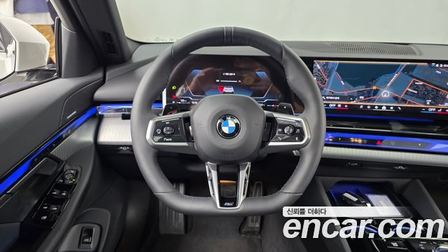 BMW 5-Series 2026 — photo 19