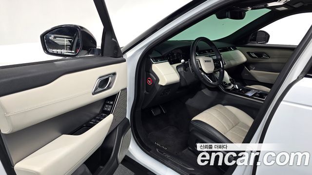 Land Rover Range Rover Velar 2021 — photo 13