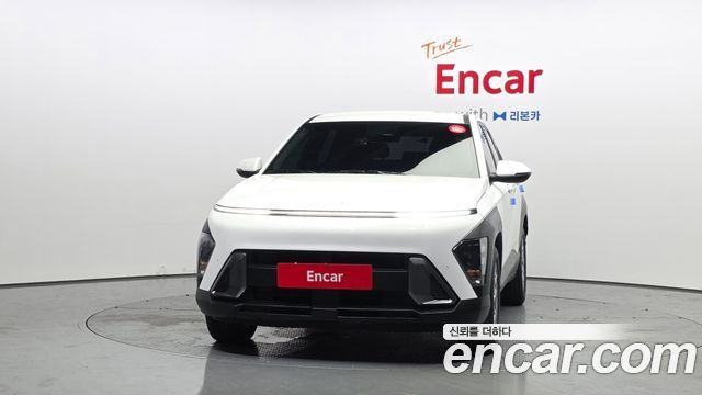 Hyundai Kona 2023 — photo 3