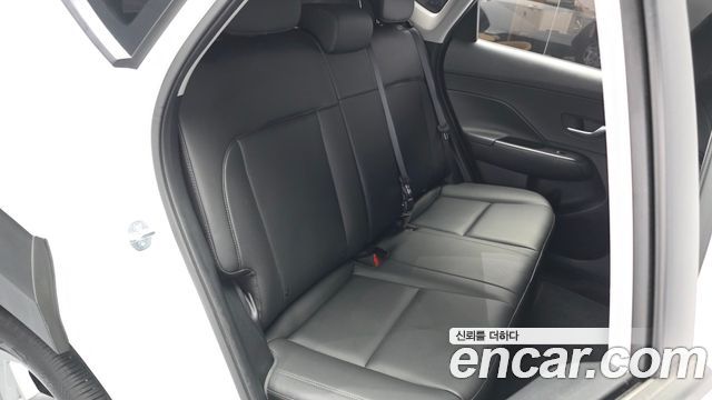 Hyundai Kona 2023 — photo 17