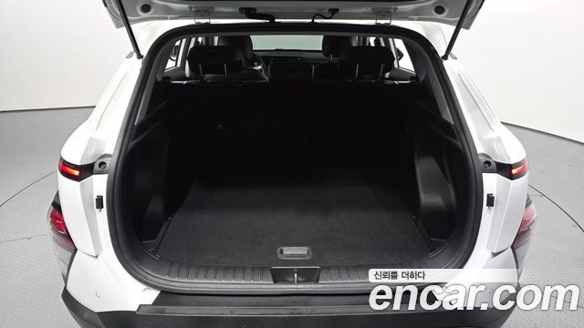 Hyundai Kona 2023 — photo 30