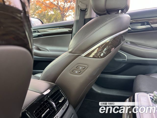 Genesis EQ900 2016 — photo 11