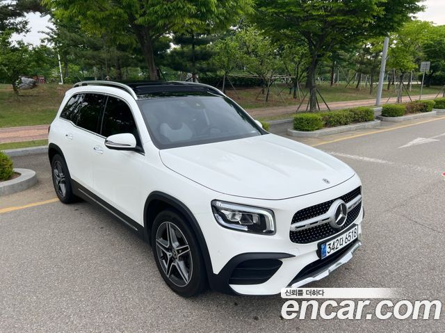 Mercedes-Benz GLB-Class 2020 — photo 3