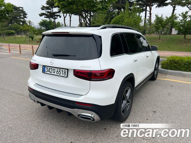 Mercedes-Benz GLB-Class 2020 — photo 6