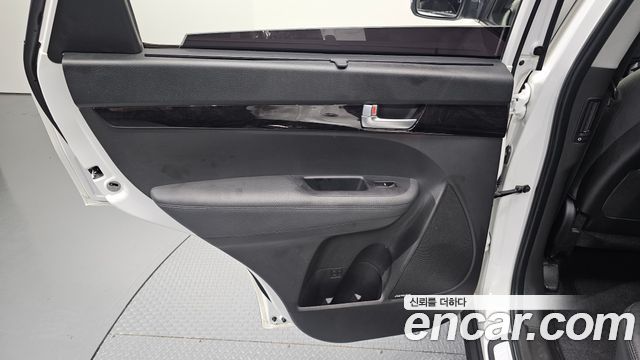 Kia Sorento 2014 — photo 15