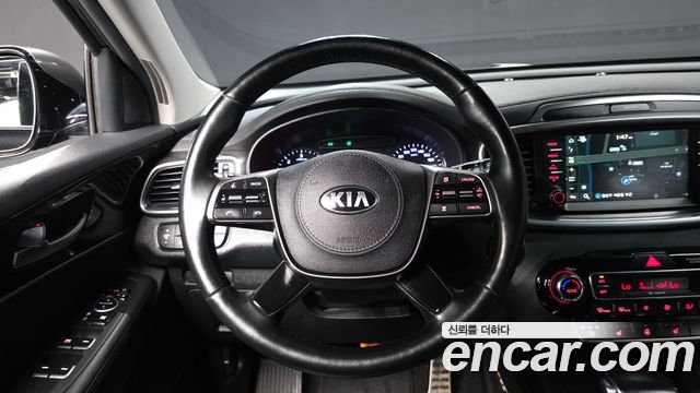 Kia Sorento 2019 — photo 19