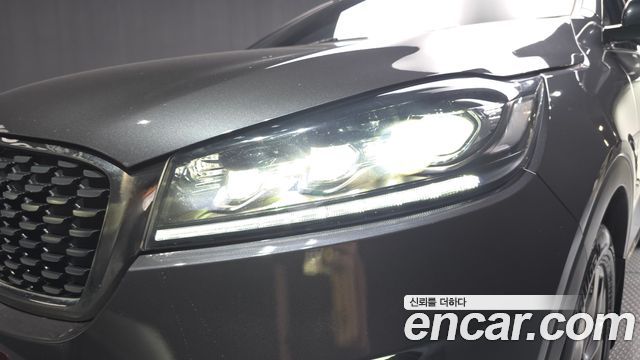 Kia Sorento 2019 — photo 8