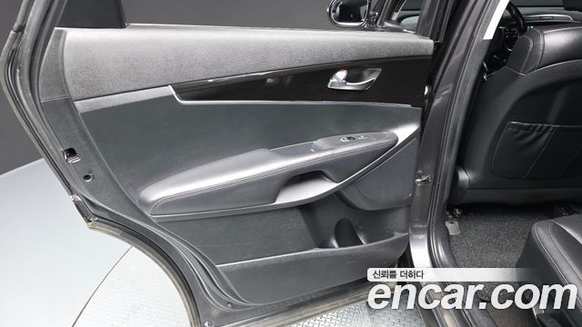 Kia Sorento 2019 — photo 15