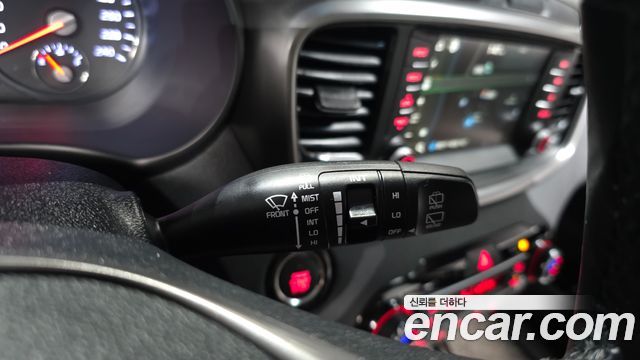 Kia Sorento 2019 — photo 30
