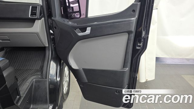 Hyundai Solati 2016 — photo 15