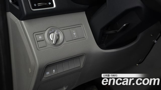 Hyundai Solati 2016 — photo 29