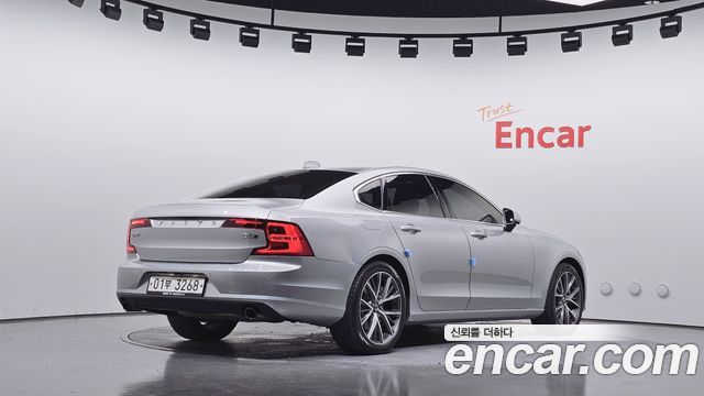 Volvo S90 2017 — photo 2