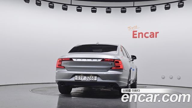 Volvo S90 2017 — photo 4