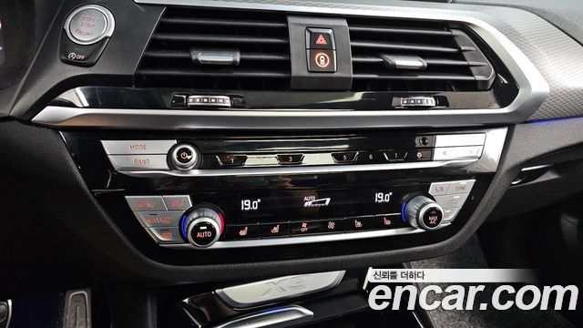 BMW X3 2021 — photo 35