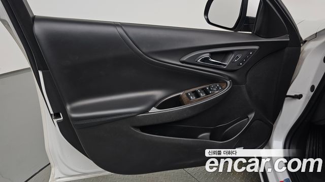 Chevrolet Korea Malibu 2017 — photo 14