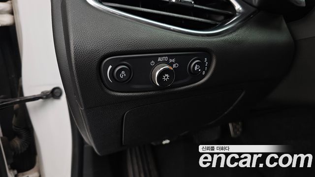 Chevrolet Korea Malibu 2017 — photo 27