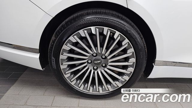 Genesis G80 2022 — photo 5